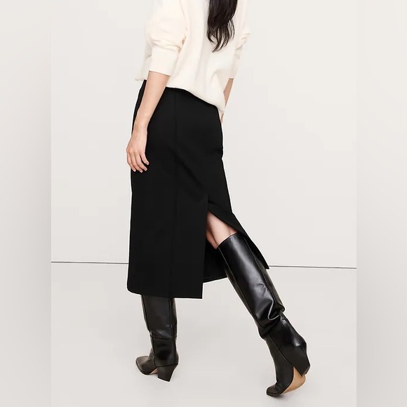 NWT! BANANA REPUBLIC EVERYWHERE PONTE PENCIL SKIRT - Picture 3 of 3